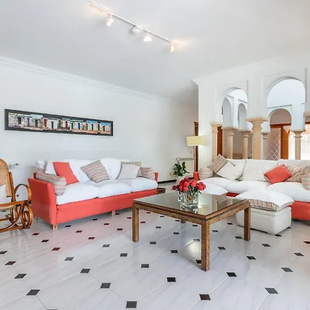 Mit Privatpool Fuer 8 Personen Ca 471 Qm In Portocolom, Mallorca Suedostkueste Von Mallorca